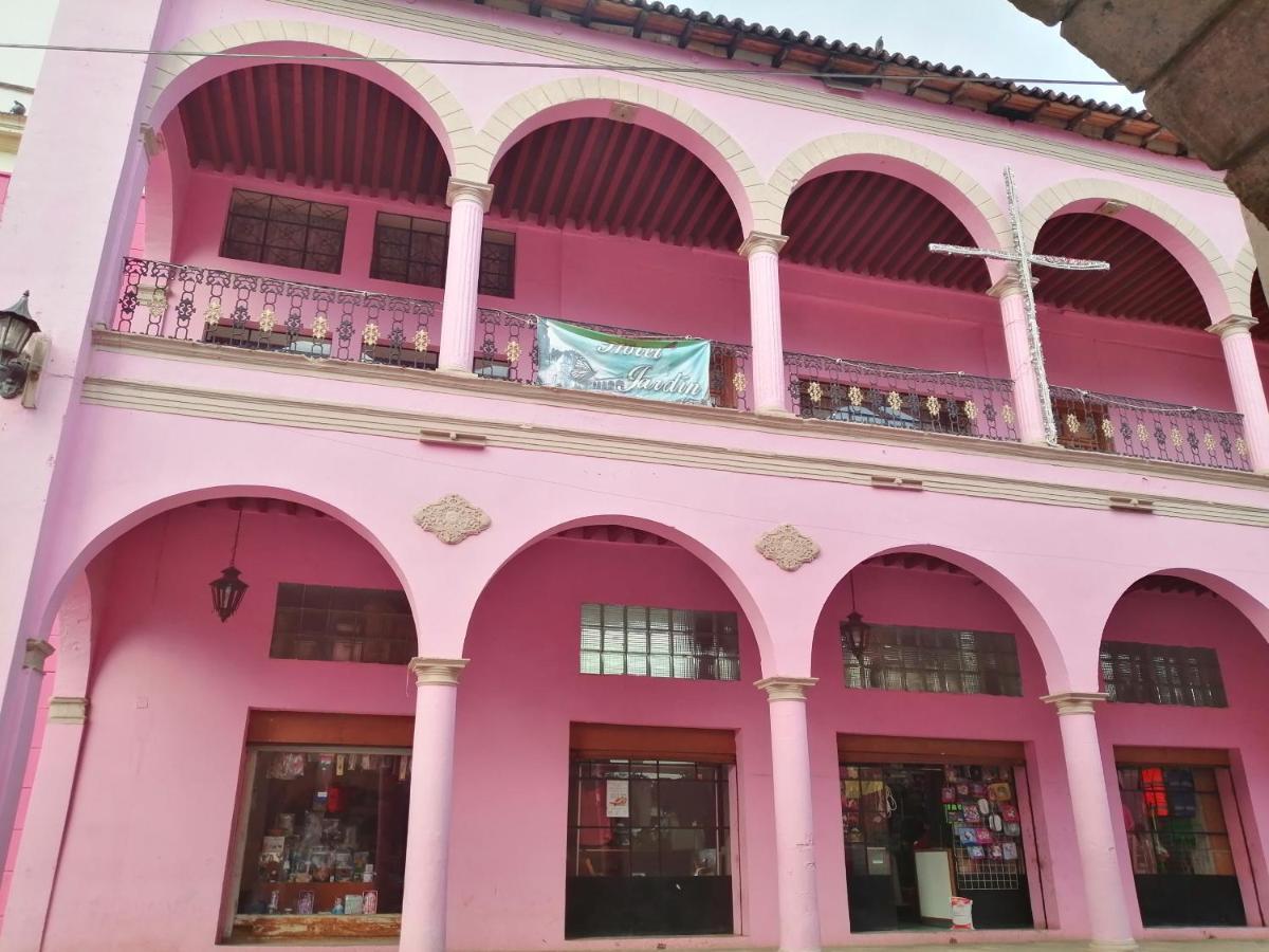 Hotel Jardin Mineral de Angangueo 外观 照片